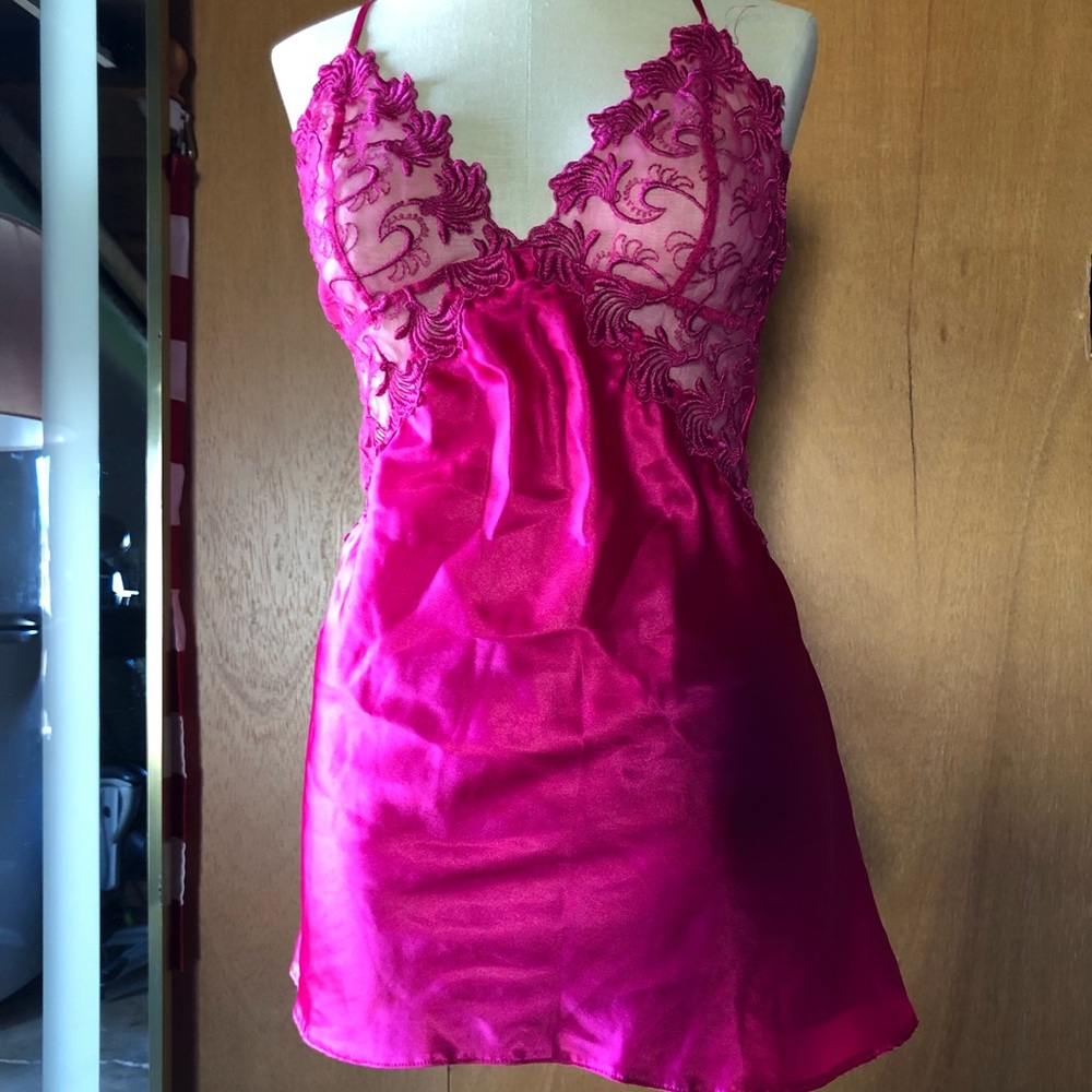 Pinkkk - Picture 2 of 4